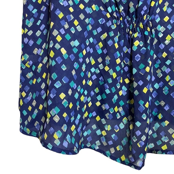 Tahari Arthur S Levine Abstract Geometric Print Blue Green Sleeveless Blouse M - Picture 9 of 16